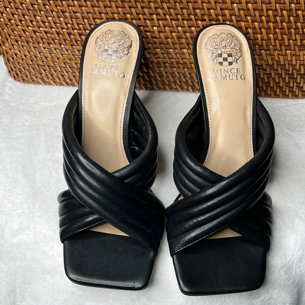 BRAND NEW Vince Camuto Black Quilted Mules